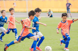 2026年国际足联世界杯 外国健身博主室内深蹲